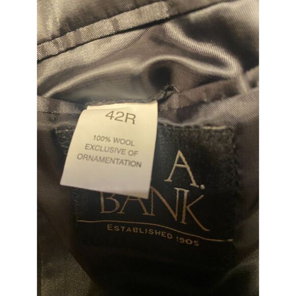 Jos. A. Bank 2 Button Gray Pinstripe Sport Coat Blazer Jacket 42R - Picture 7 of 11